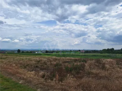 Teren intravilan 2700 mp, deschidere 123 ml, zona Hemeiusi - foto 5