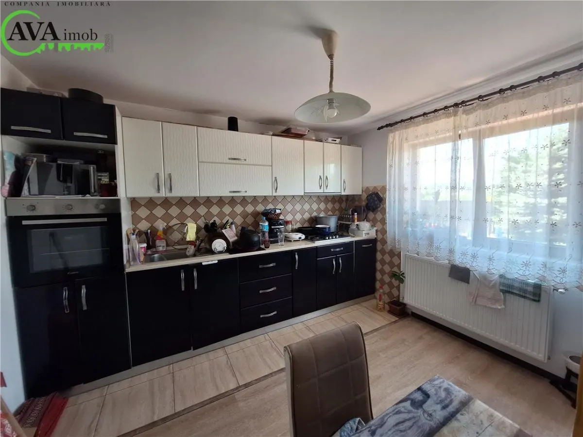 Casa P+1, 180 mp, 5 camere , teren 420 mp, zona Magura - Bacau - foto 7