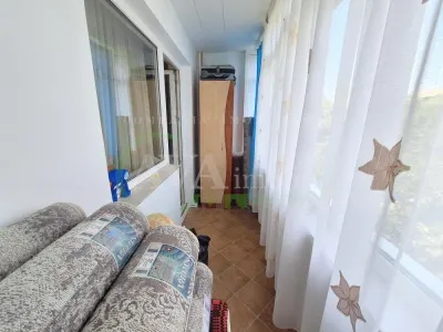 Apartament 3 camere semidecomandat  zona MIilcov - foto 6