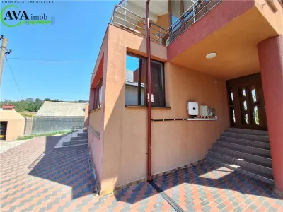 Vila lux, 230mp, teren 600 mp, zona Serbanesti - foto 4