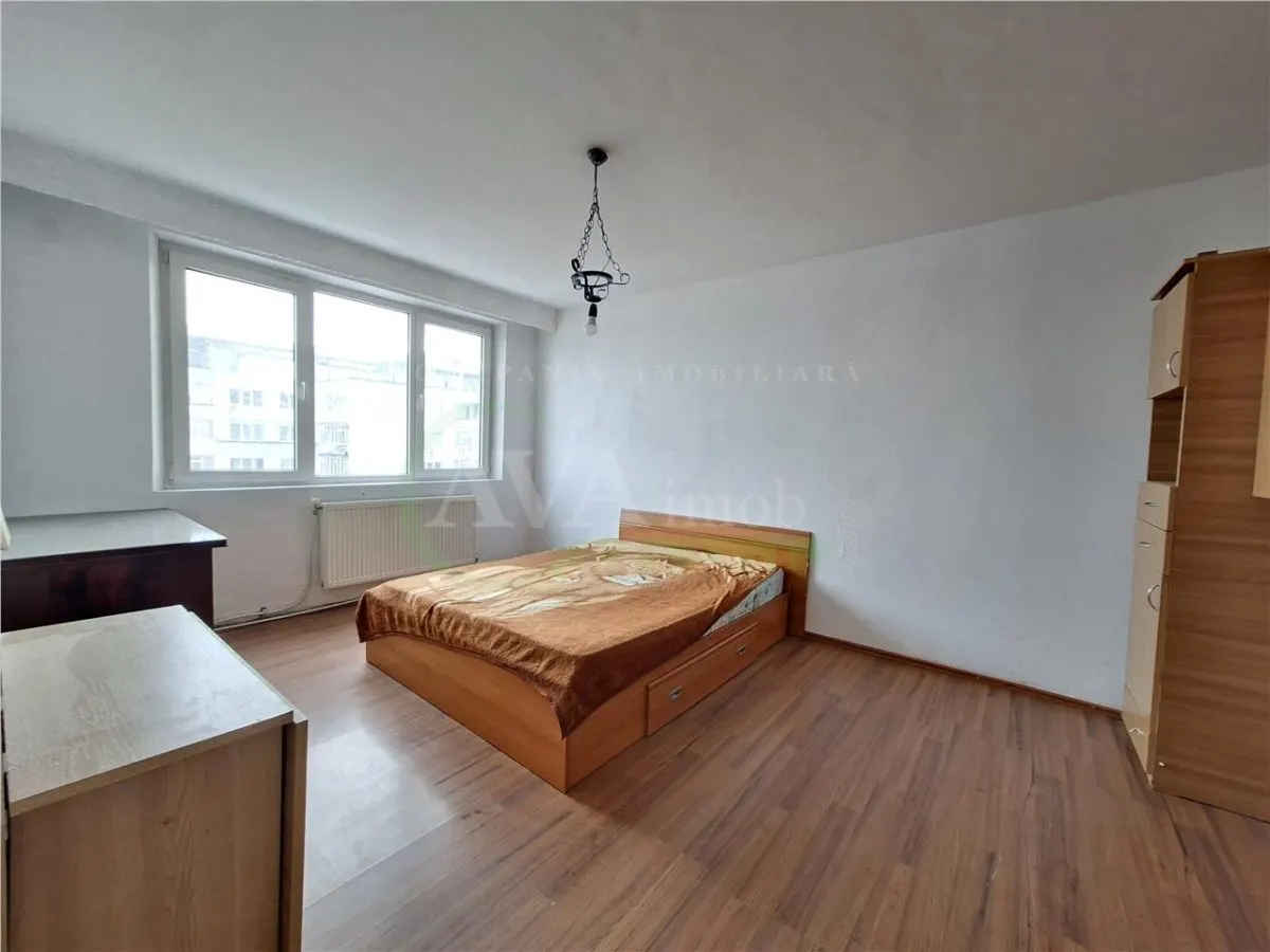 Apartament 2 camere decomandat , zona Orizont Cornisa - foto 2