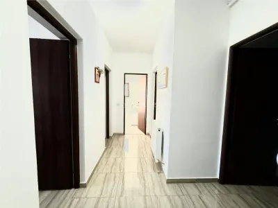 Apartament 3 camere de inchiriat Parc Chindia - foto 6