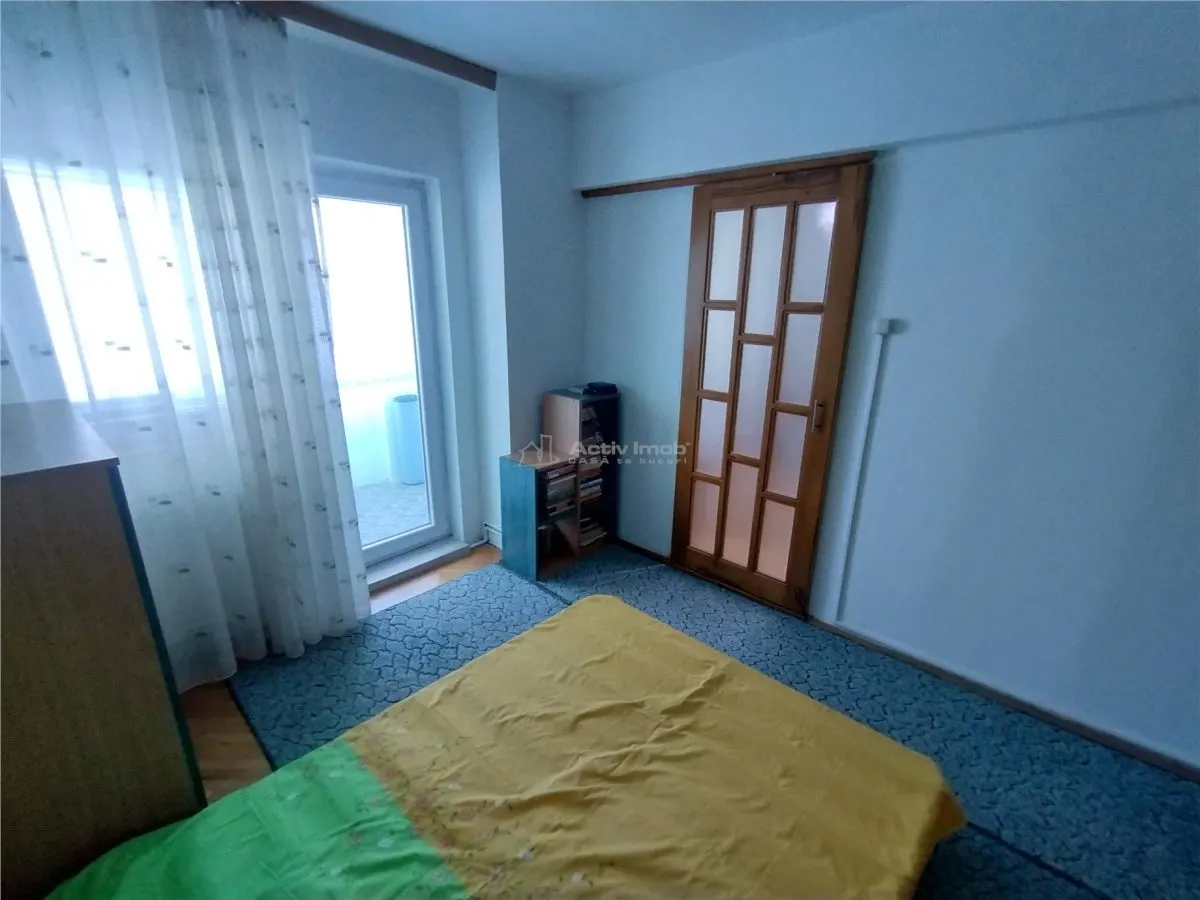 Oravita, Apt.4 Cam, 96mp , Zona Garii, Pret Negociabil - foto 12