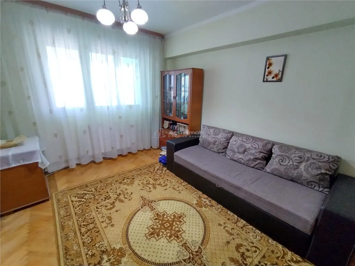Oravita, Apt.4 Cam, 96mp , Zona Garii, Pret Negociabil - foto 8
