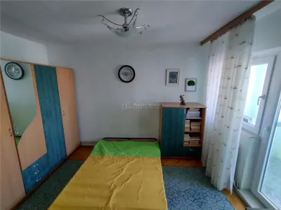 Oravita, Apt.4 Cam, 96mp , Zona Garii, Pret Negociabil - foto 10