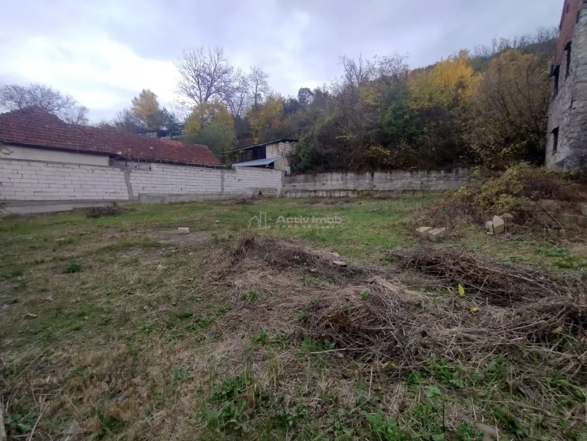 Oravita, Teren Intravilan, Drept, La Sosea, Pret Negociabil - foto 9