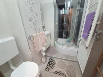 Apartament 3 camere, renovat, mobilat si utilat ,Bacau - foto 21