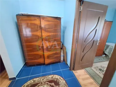 Apartament 2 camere semidecomandat, zona Narcisa - foto 6