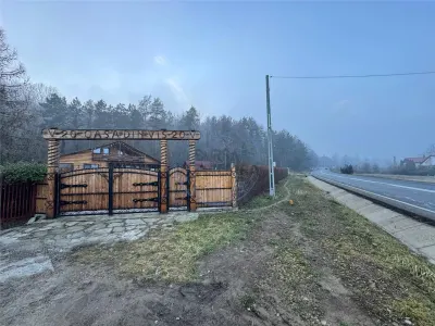 Casa spatioasa, ideala pentru locuinta sau afacere – 1500 mp teren, situata pe drumul principal  Vrancea -- Brasov - foto 6
