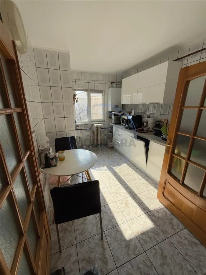 Apartament 3 camere, zona pompieri. - foto 11