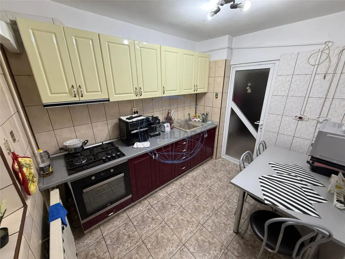 APARTAMENT 2 CAMERE, RAHOVA, LA 5 MIN DE STATIA DE TRANVAI - foto 6
