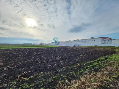 Vanzare Teren pretabil constructie hale, 28.100 mp, Halchiu - foto 11