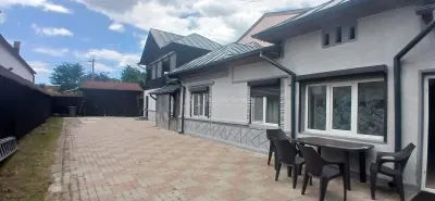 Casa 8 camere de vanzare Valea Voievozilor Targoviste 653mp teren - foto 11