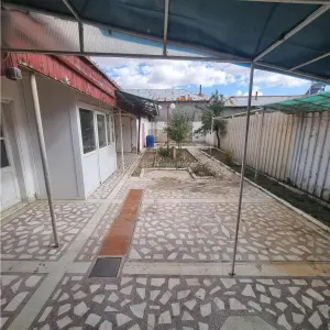 Casa Vila si curte  in Poroschia - foto 15