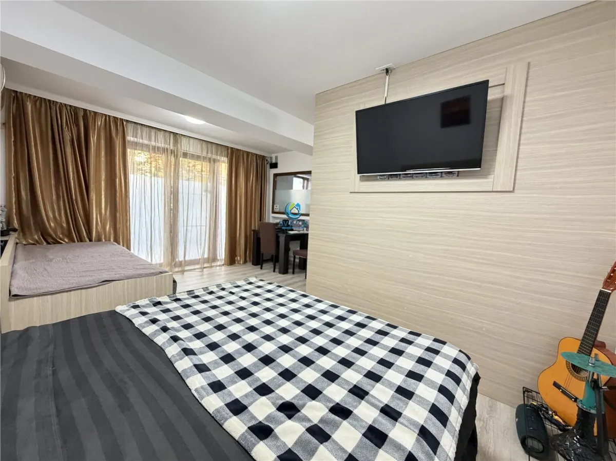 Vanzare Studio cu terasa 25 mp, zona Alezzi,  mob,utilat - foto 12