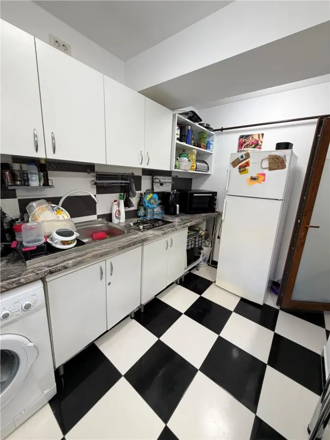 Vanzare Studio cu terasa 25 mp, zona Alezzi,  mob,utilat - foto 19