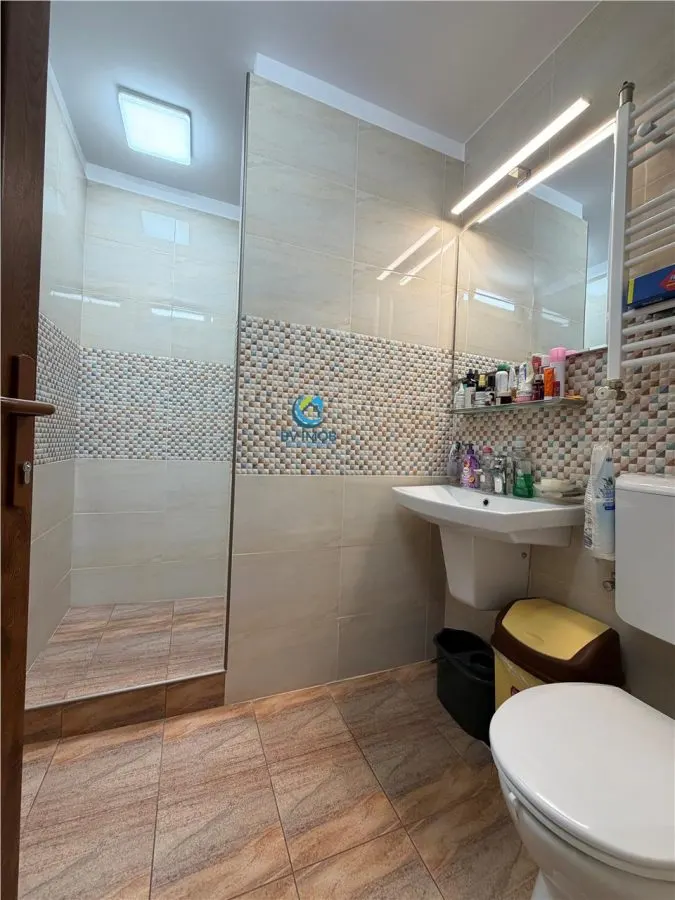 Vanzare Studio cu terasa 25 mp, zona Alezzi,  mob,utilat - foto 4