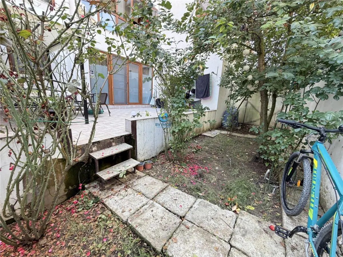 Vanzare Studio cu terasa 25 mp, zona Alezzi,  mob,utilat - foto 9