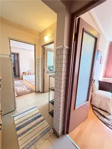 Vanzare apartament 3 camere, Zona Florilor, insorit,mob/utilat, - foto 5