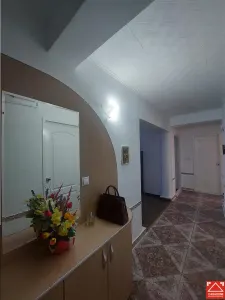 Apartament 3 camere, cu terasa, in Chisineu Cris - foto 6