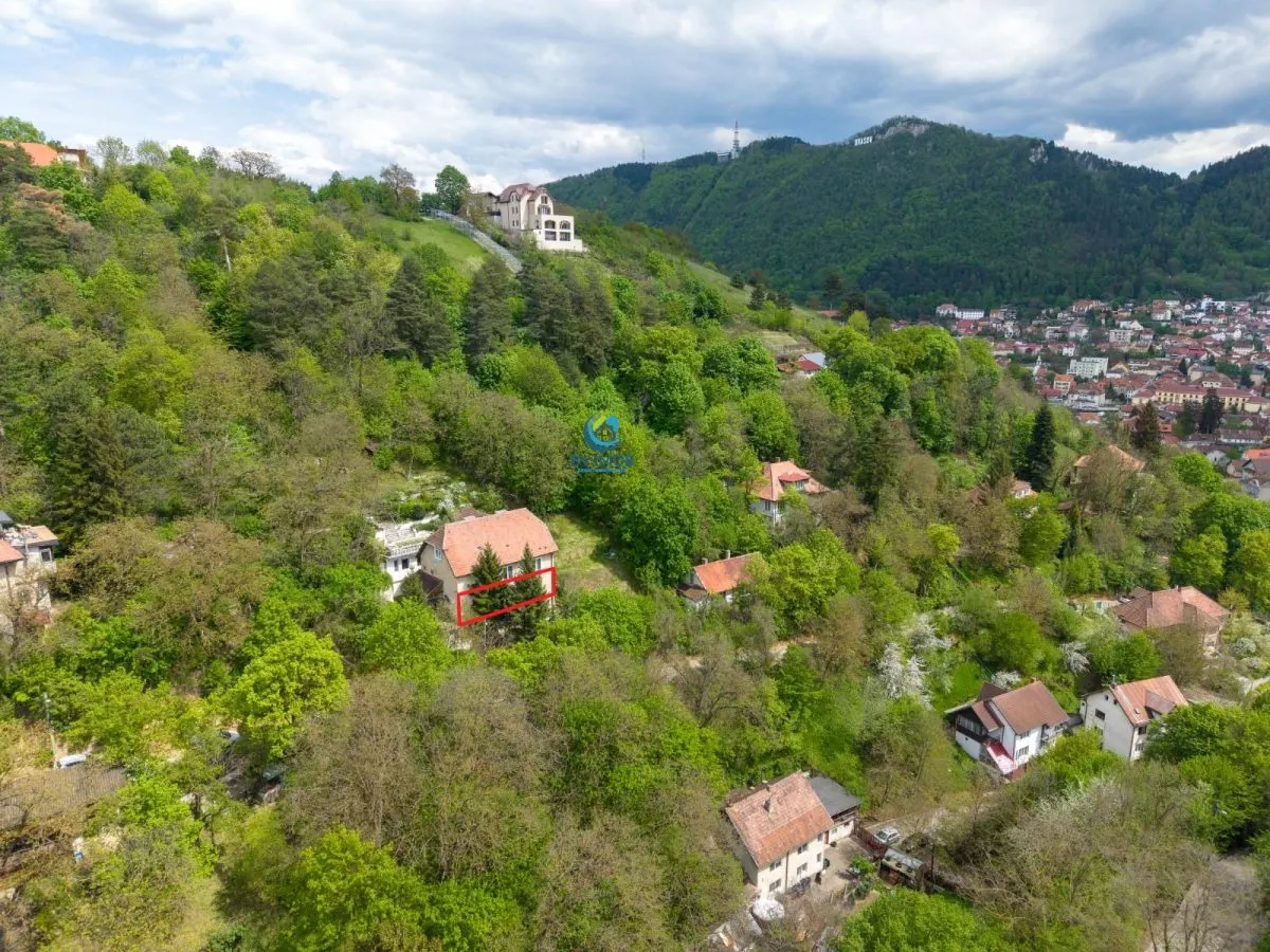 Vanzare apartament 3 camere in Vila pe Drumul de Poiana - foto 17