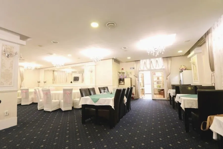 De vanzare – Pensiune – Restaurant – Ballroom – Rahova – Alexandriei – Leroy Merlin – 1550000E – Afacere la cheie – Comision 0 ! - foto 18