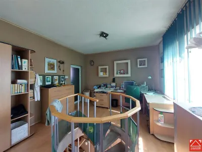 Ocazie! Posibilitate plata in rate la vanzator pe max. 5 ani! Vila la cheie, formata din 2 case si teren mare! - foto 16
