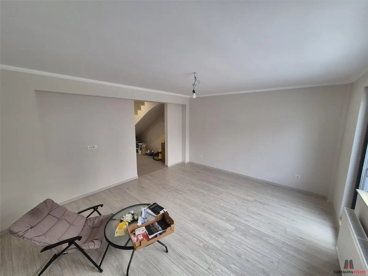 Vila tip duplex /  complex rezidential - foto 13