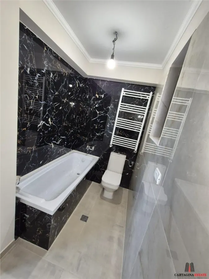 Vila tip duplex /  complex rezidential - foto 14