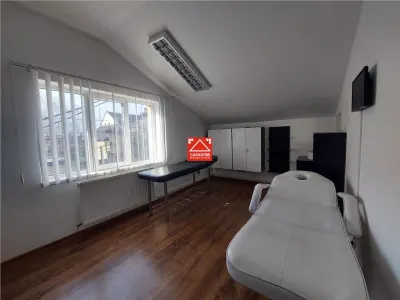 Spatiu comercial de vanzare sau de inchiriat! - foto 3
