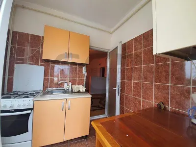 Salaj - Rahova, garsoniera, bloc nou, centrala termica, balcon, bucatarie inchis - Bucuresti