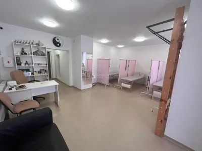 RESITA- CHIRIE, CABINET MEDICAL, SPATIU COMERCIAL SAU APARTAMENT LA CURTE; 2 cam, cf.1 Sporit Zona Universal - foto 16