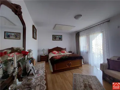 Casa confortabila in Vladimirescu - foto 7