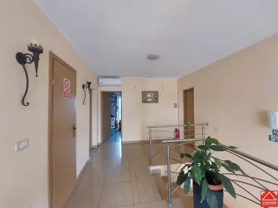 Casa cu 10 camere pentru pensiune sau locuit - foto 10