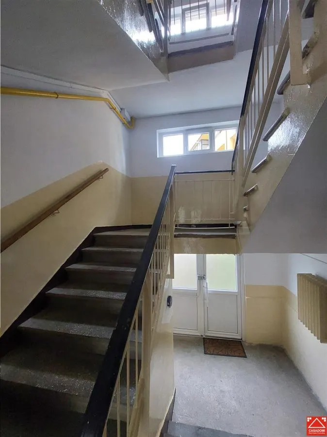 Apartament decomandat, parter, Podgoria - foto 7