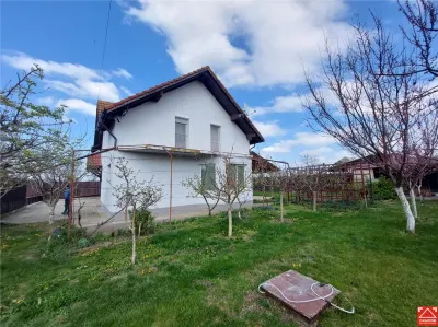 Casa spatioasa la 15 km de Timisoara - foto 2