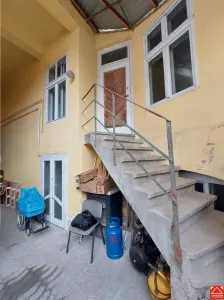 Casa cu spatiu comercial, zona Intim - foto 18