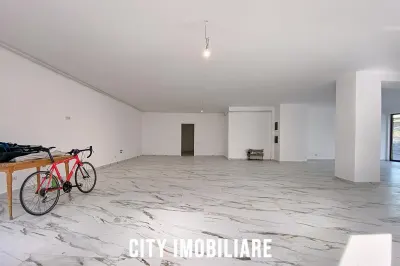 Spatiu Comercial Modern, Parter, 135 mp, 4 Parcari, Bulgaria - foto 5