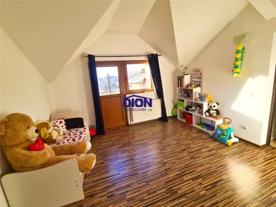 Vila Antiaeriana, OMV Rond, deschiedere 20mp, teren 364mp. - foto 5