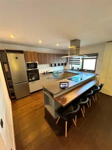 Apartament confort lux cu terasa si garaj in Europa - foto 5