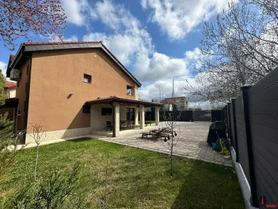 Vila moderna / stradala /Pipera - foto 2
