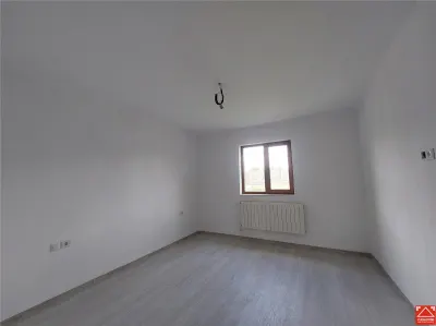 Casa finisata modern in Vinga - foto 11