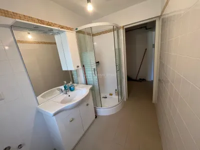 Caransebes, 3 Camere, Et.1, Renovat, Zona Nord - foto 8
