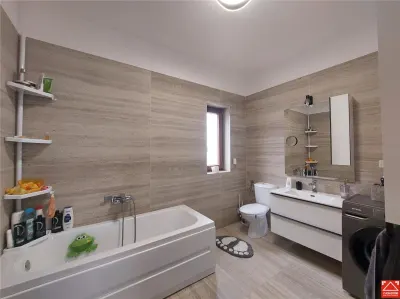 Casa la cheie in Vladimirescu - foto 11