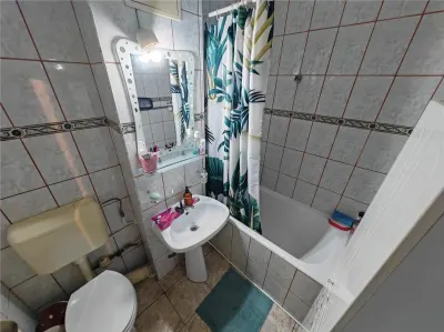 Apartament 2D B-dul Alexandru pretabil spatiu - foto 11