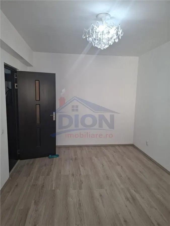 Postalionului - Grand Arena - foto 2