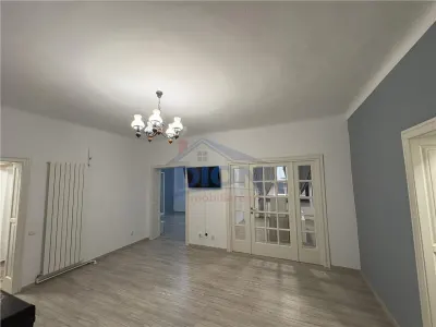 UNIVERSITATE, 3 camere, parter inalt, 61 mp, amenajat - Bucuresti