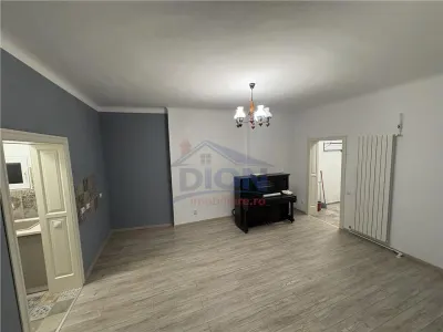 UNIVERSITATE, 3 camere, parter inalt, 61 mp, amenajat - foto 2