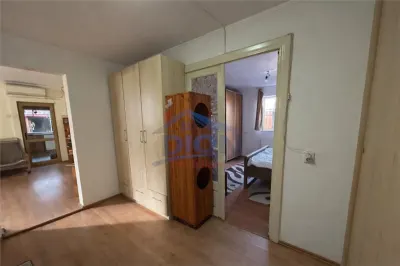 Strada linistita, casa cu garaj - foto 5