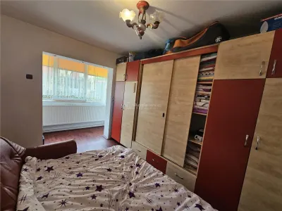 Resita, 2 Cam. Mobilat+Utilat, Micro 2 - foto 15